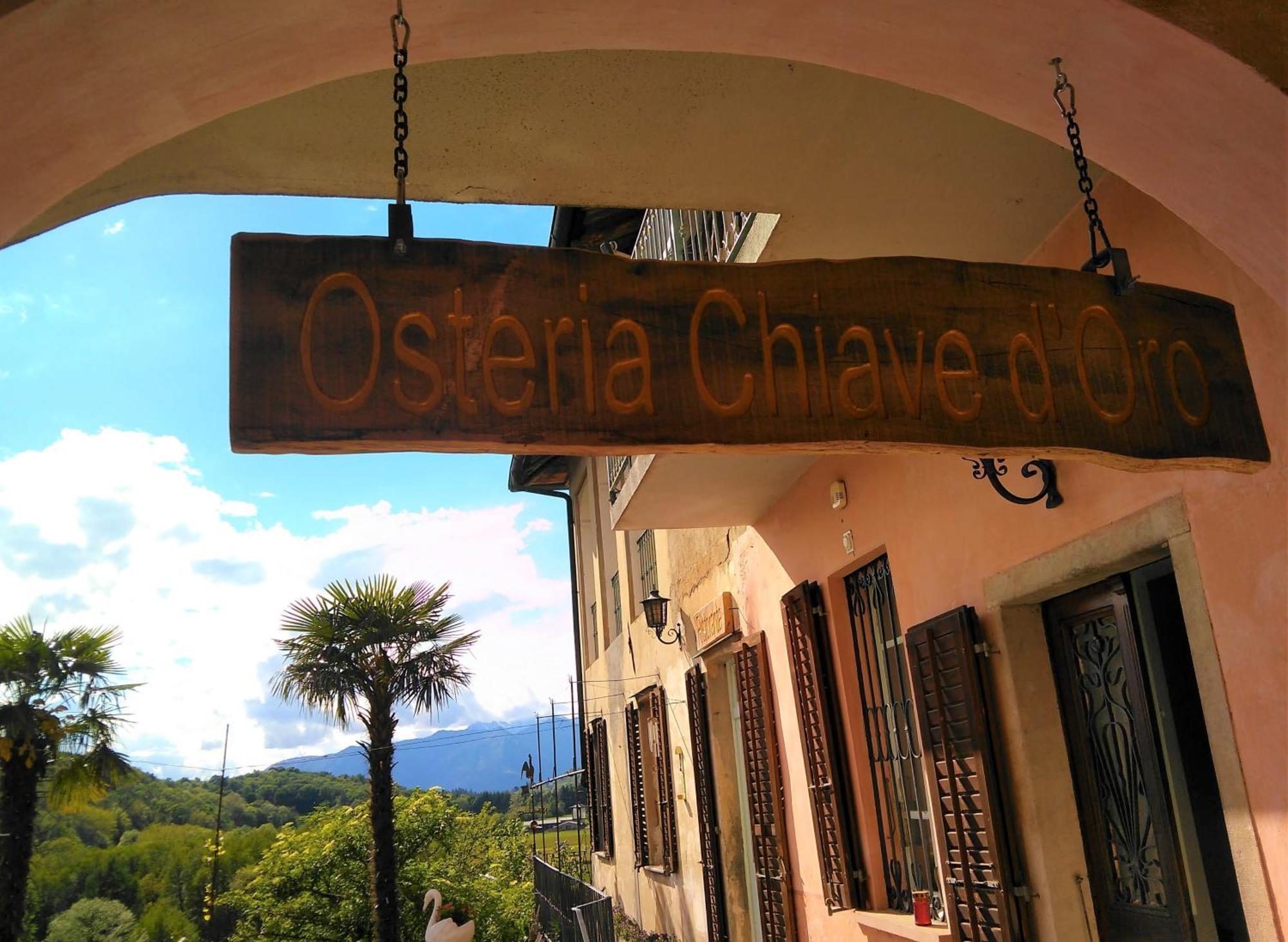 Chiave D'Oro Hotel Sessa Exterior foto